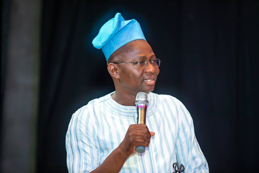 MESSAGE DE Dr Brice HONDI, PRÉSIDENT DU CONSEIL D'ADMINISTRATION DE L'ONG CLUB EXCELLENCE ADECO ET PROMOTEUR DE LA PLATEFORME DE COMMUNICATION DU RÉSEAU AFRICAIN DES ARTISANS