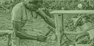 Le Fonds de Développement de l’Artisanat (FDA) et l’Agence Nationale de Protection Sociale (ANPS) ont lancé la formation de 450 artisans Béninois depuis le 12 septembre 2022